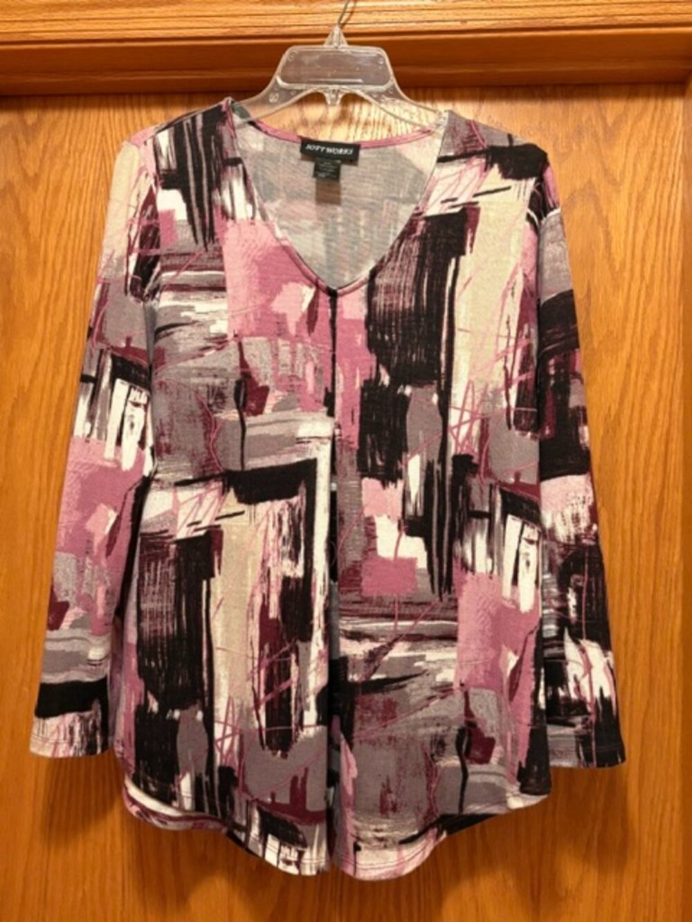 Soft Works women's tunic black, gray and mauve/purple
